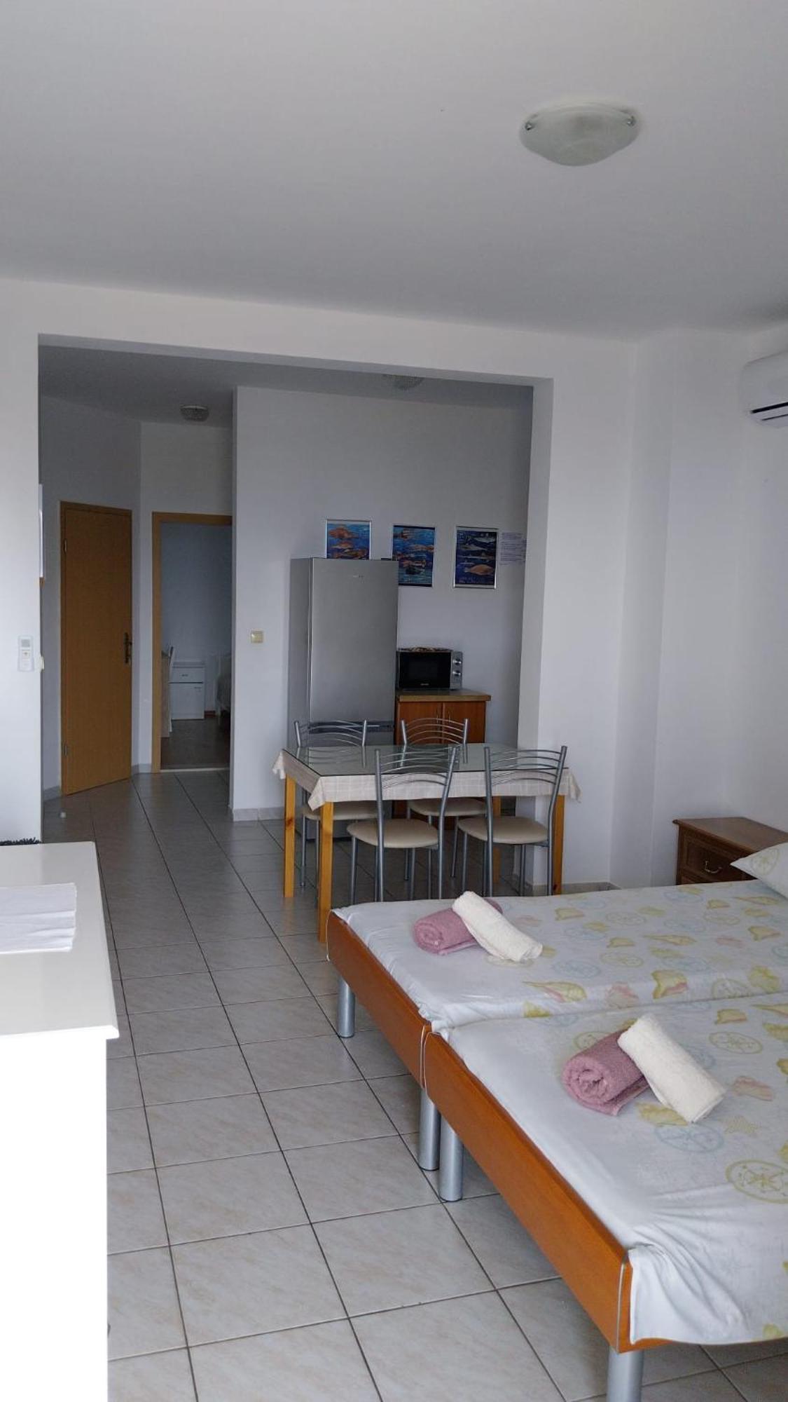 Apartments Zemunik Омиш Экстерьер фото